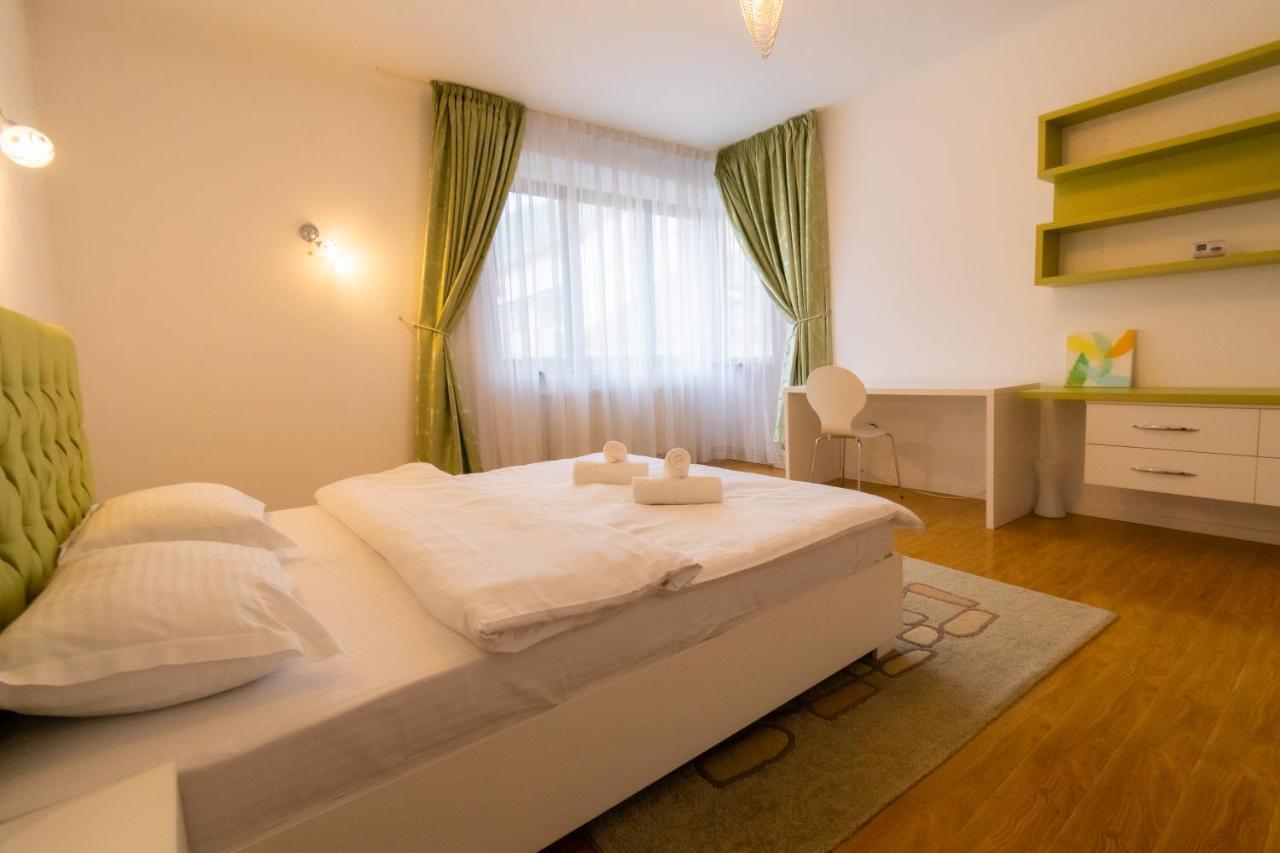Ardor Apt - Bright And Secluded Apartment In The Heart Of Old Town Braşov Extérieur photo
